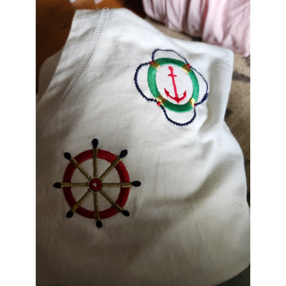 90s Nautical Themed‎ Tee - Picture 4 of 5